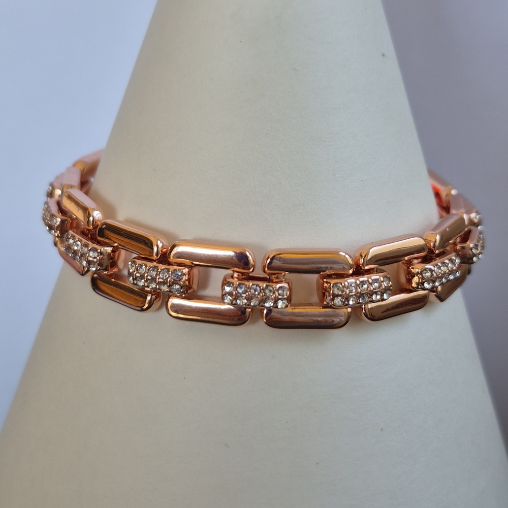 Rose Gold Link Bracelet with Sparkling Accents